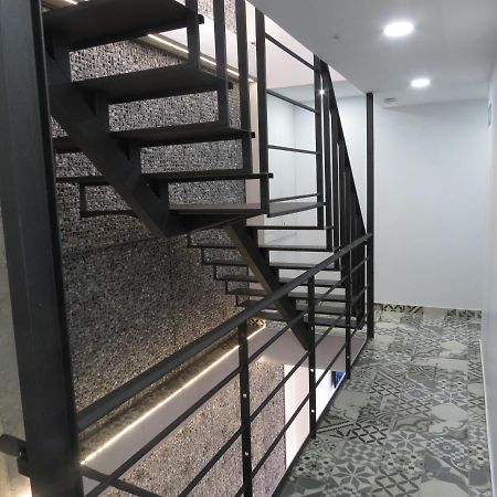 Hotel Alojamientos Aviche 6 Santander Buitenkant foto